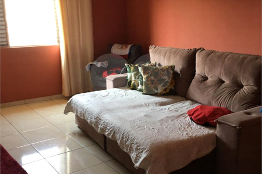 Casa à venda com 3 quartos, sendo 1 suíte,  em Tremembé, São Paulo, SP