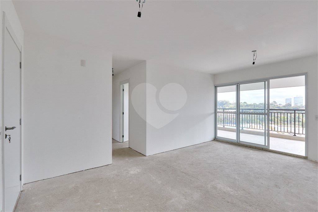Apartamento à venda com 4 quartos, sendo 2 suítes, em Santo Amaro, São Paulo, SP