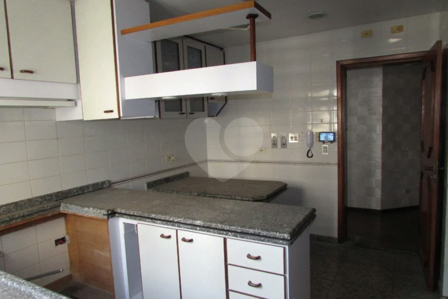 Apartamento à venda com 4 quartos, sendo 3 suítes, em Tatuapé, São Paulo, SP