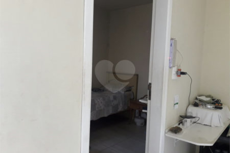 Casa à venda com 3 quartos, sendo 1 suíte,  no condomínio Residencial Cidade Monções, São Paulo - SP