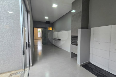 Casa à venda com 3 quartos, sendo 1 suíte, em Residencial Villaggio Di Capri, Itapetininga, SP