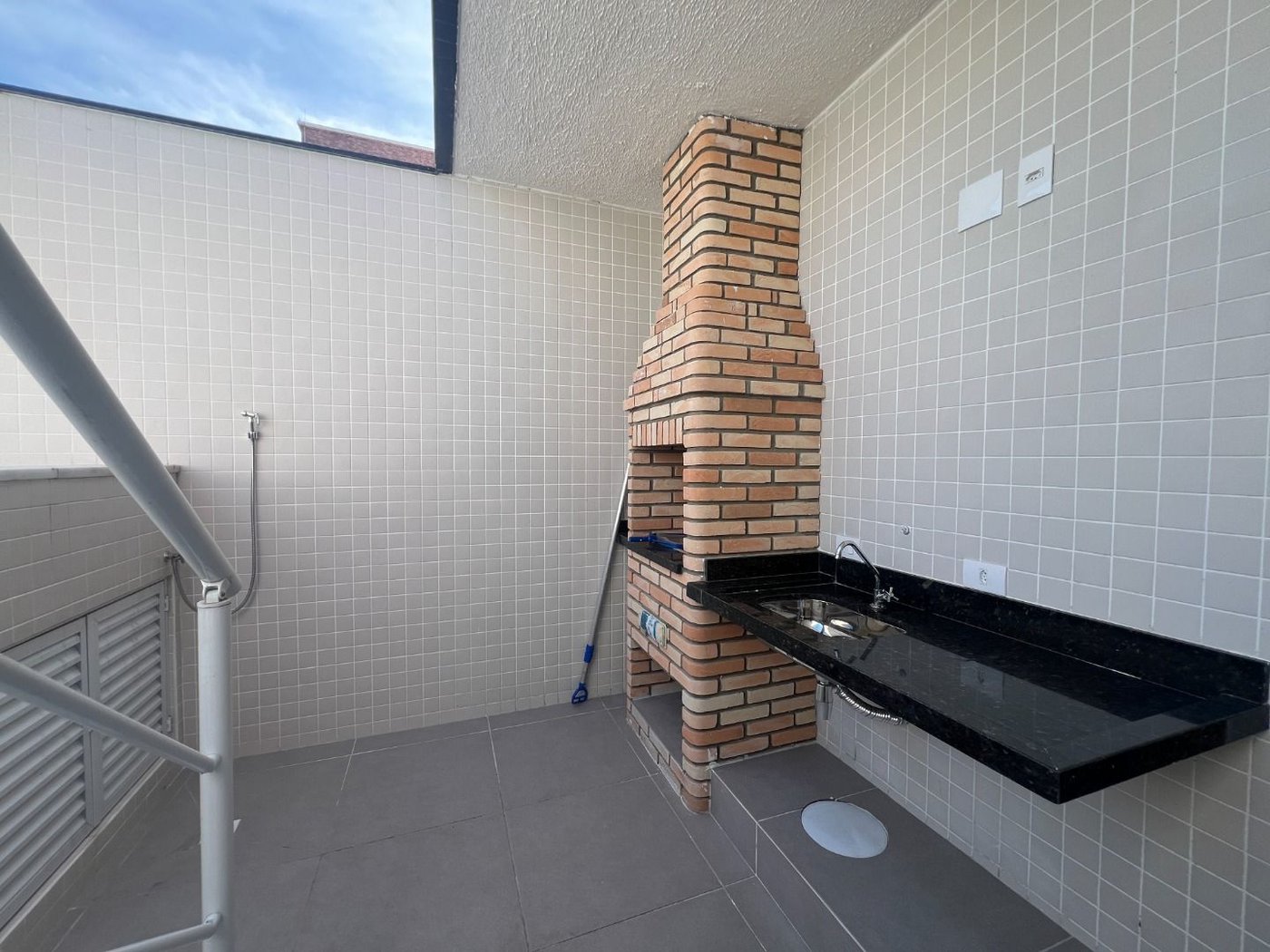 Casa com 3 dormitórios à venda, 155 m² por R$ 1.450.000,00 - Aparecida - Santos/SP