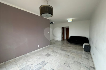 Apartamento à venda com 3 quartos, sendo 1 suíte, no Centro, Suzano, SP
