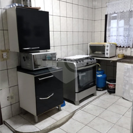 Sobrado à venda com 3 quartos, sendo 1 suíte,  em Jardim Camila, Mogi das Cruzes, SP