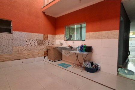 Casa à venda com 3 quartos, sendo 1 suíte, em Parque São Bento, Sorocaba, SP