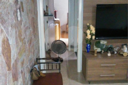 Sobrado à venda com 3 quartos, sendo 1 suíte, em Jardim Itacolomi, São Paulo, SP