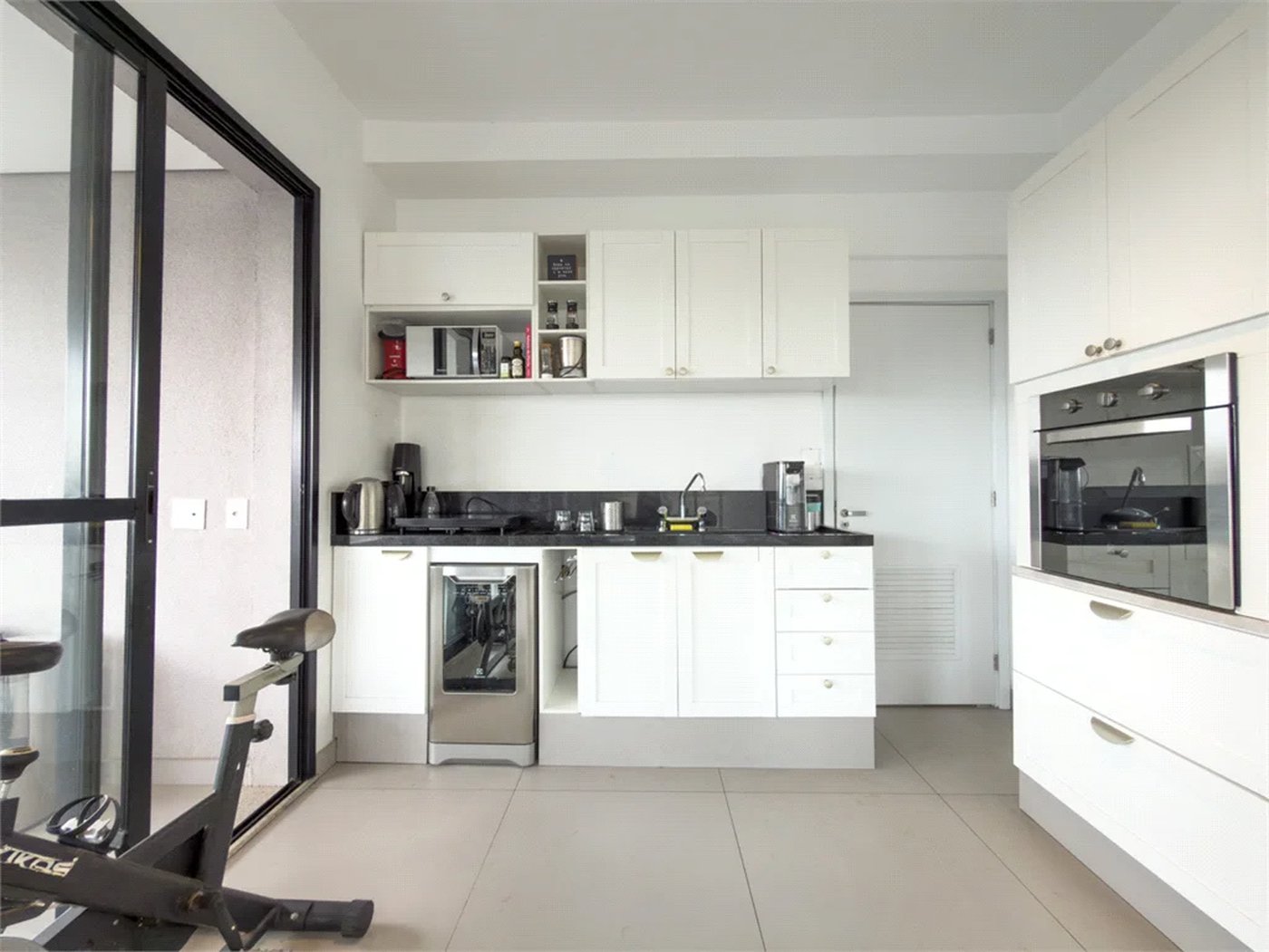Apartamento à venda com 3 suítes em Pinheiros, São Paulo, SP