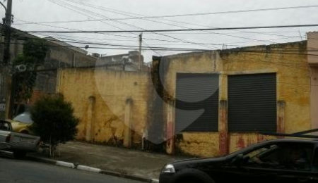 Prédio à venda em Parada Inglesa, São Paulo, SP