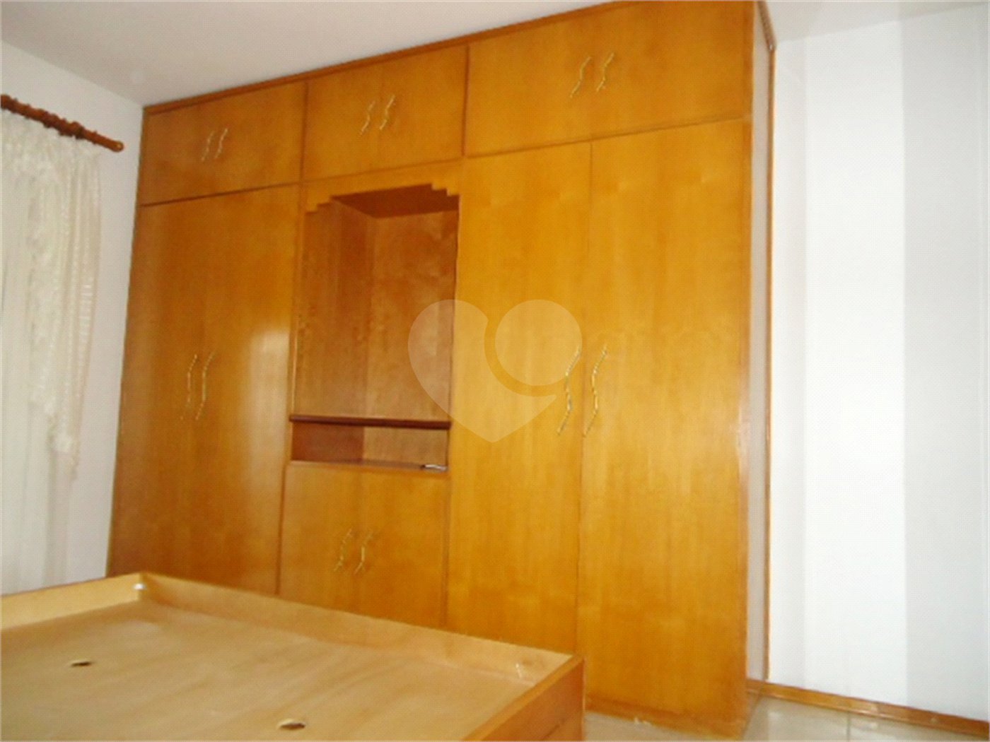 Sobrado à venda com 3 quartos, sendo 1 suíte, em Jardim Peri, São Paulo, SP