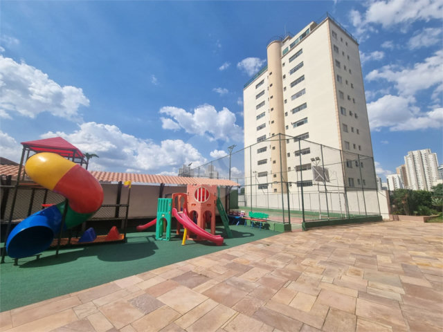 Apartamento à venda com 3 quartos, sendo 1 suíte,  em Santana, São Paulo, SP