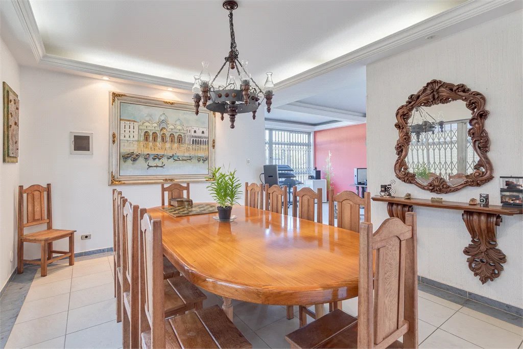 Casa à venda com 3 quartos, sendo 1 suíte, em Brooklin Paulista, São Paulo, SP