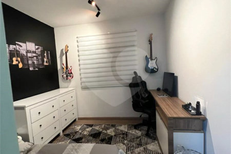 Casa à venda com 3 quartos em Vila Oliveira, Mogi das Cruzes, SP