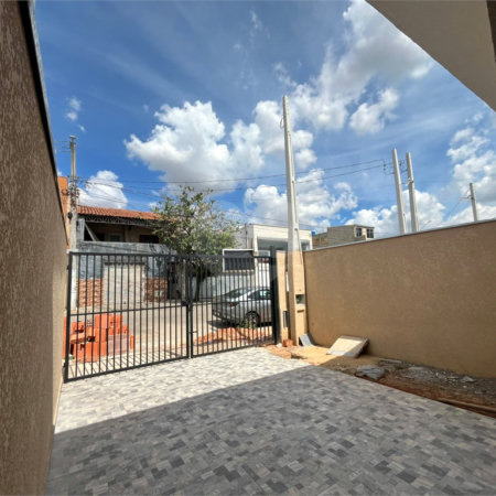 Casa de Vila à venda com 2 quartos, sendo 1 suíte,  em Parque São Bento, Sorocaba, SP