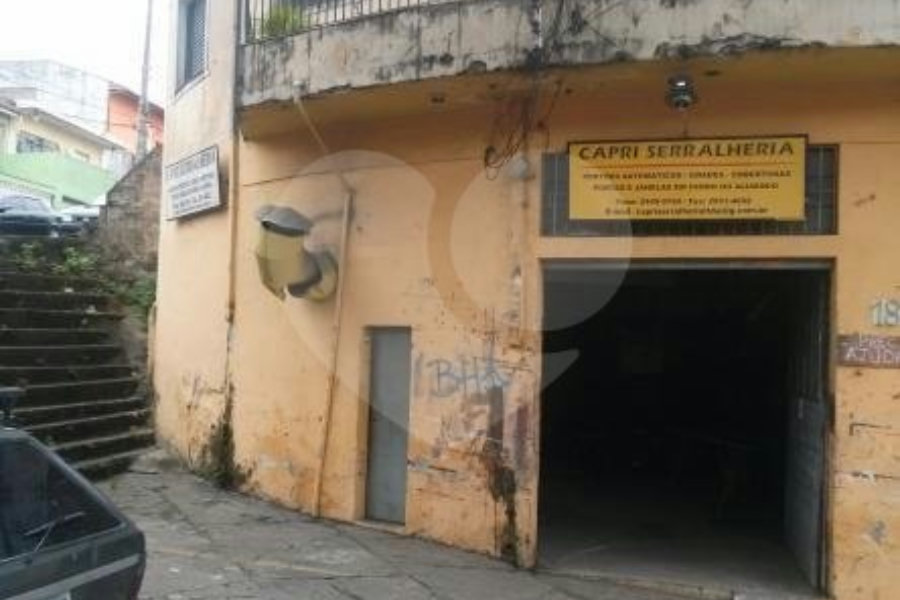Prédio à venda em Parada Inglesa, São Paulo, SP