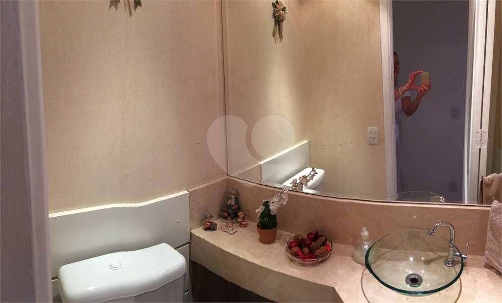 Apartamento à venda com 4 quartos, sendo 2 suítes,  em Lar São Paulo, São Paulo, SP