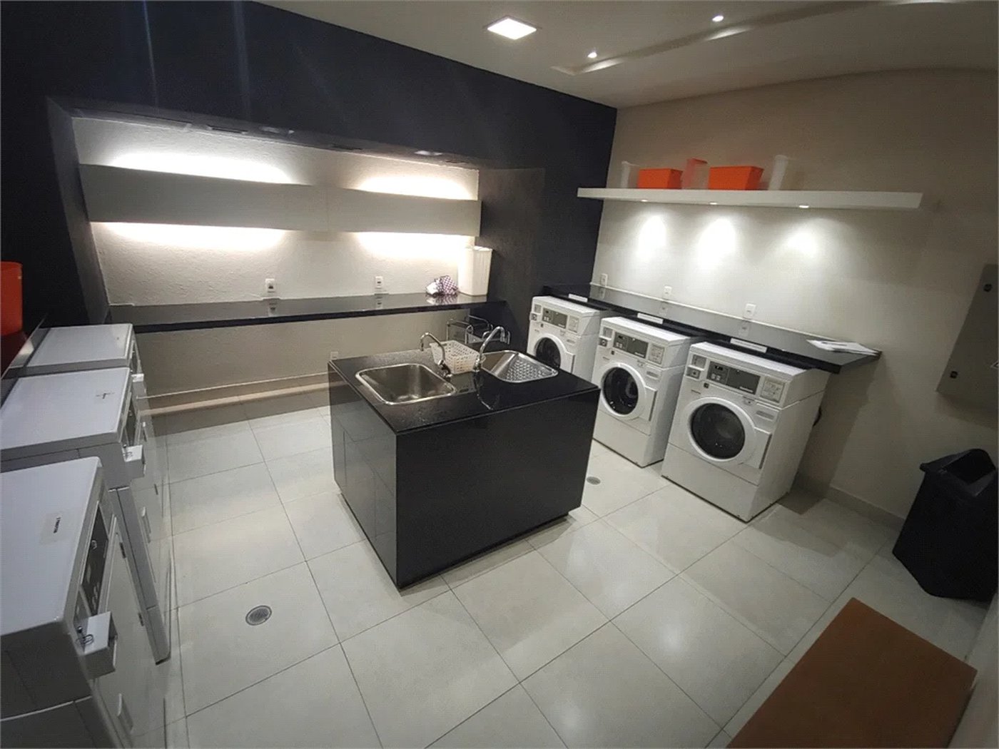 Apartamento à venda com 1 suíte em Vila Cordeiro, São Paulo, SP