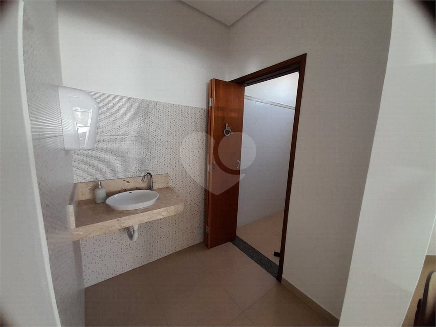 Galpão Industrial no Jardim Tangará - 1.714,91 m² de Área Útil
