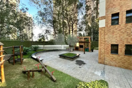 Apartamento para alugar com 2 suítes em Vila Andrade, São Paulo, SP