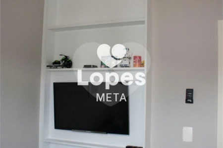 Casa à venda com 3 quartos, sendo 1 suíte, no condomínio Residence Club Villa Branca, Jacareí - SP