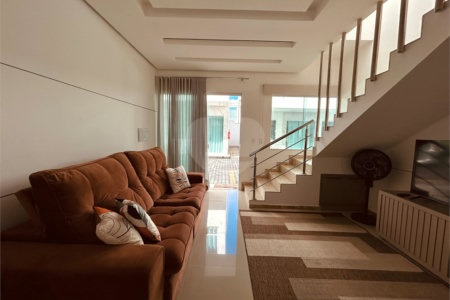 Apartamento à venda com 2 suítes, em Taperapuan, Porto Seguro, BA