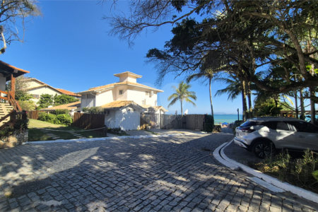 Casa em condomínio à venda com 4 quartos, sendo 3 suítes,  em Geribá, Armação dos Búzios, RJ