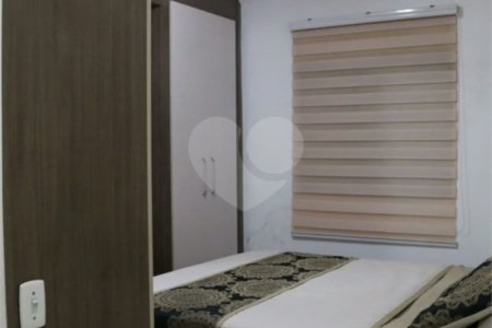 Apto na Mooca de 76m², com 2 dorms, 1 vaga, 1 suíte. Estuda permuta.