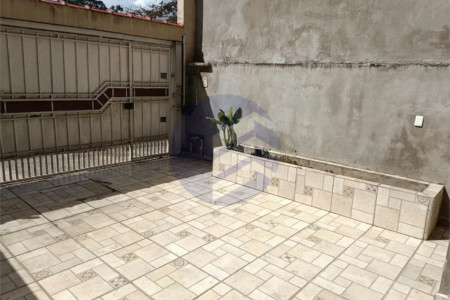 Casa à venda com 3 quartos, sendo 1 suíte, em Butantã, São Paulo - SP