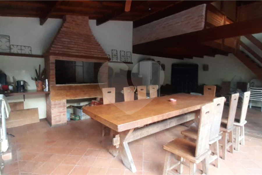 Casa à venda ou para alugar com 4 quartos, sendo 2 suítes, em Serra da Cantareira, Mairiporã, SP