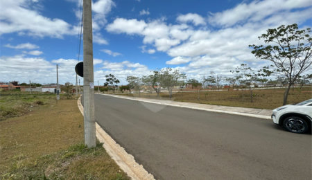 Terreno à venda em Vila Mazzei, Itapetininga, SP