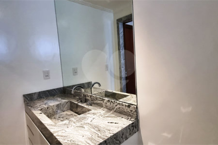 Apartamento à venda com 4 quartos, sendo 3 suítes, em Santana, São Paulo, SP