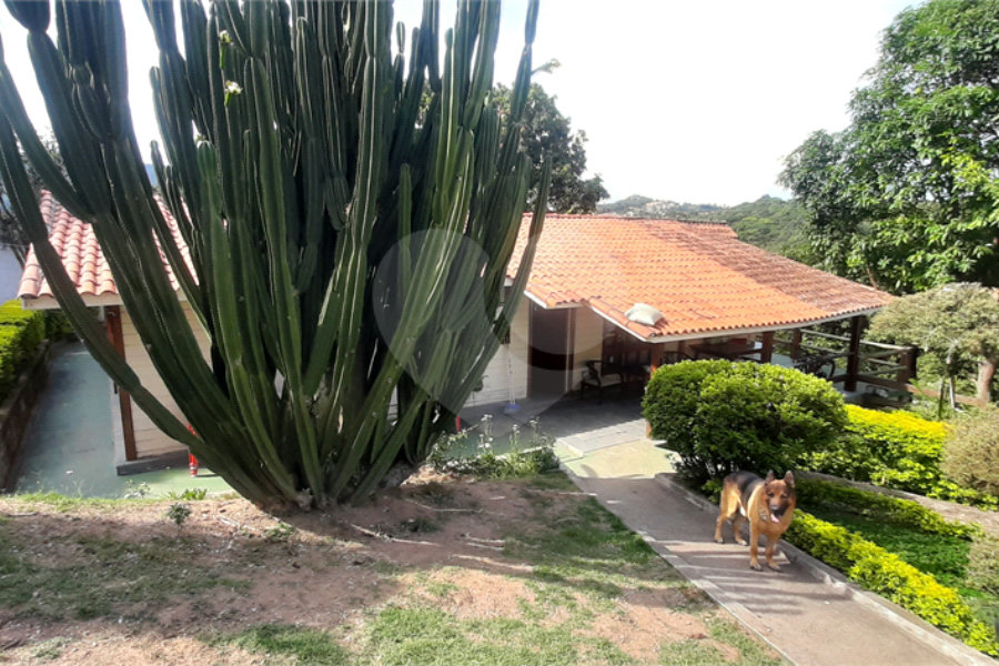 Casa Térrea à venda com 3 quartos, sendo 1 suíte,  em Serra da Cantareira, Mairiporã, SP