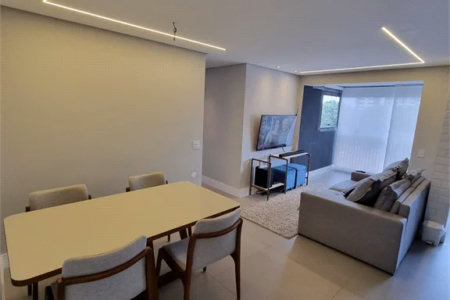 Apartamento à venda com 3 quartos, sendo 1 suíte, em Ferreira, São Paulo, SP
