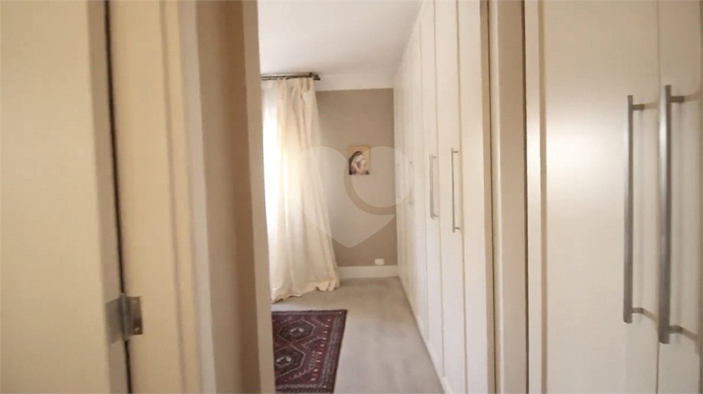 Apartamento à venda com 3 quartos, sendo 1 suíte, em Higienópolis, São Paulo, SP