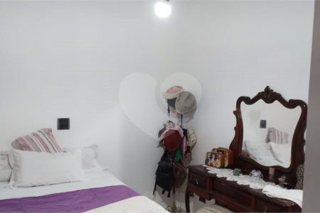 Casa à venda com 5 quartos, sendo 3 suítes,  em Vila Alpina, São Paulo, SP