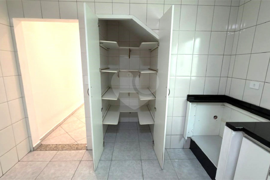 Sobrado à venda com 3 quartos, sendo 1 suíte, em Jardim Vila Formosa, São Paulo, SP