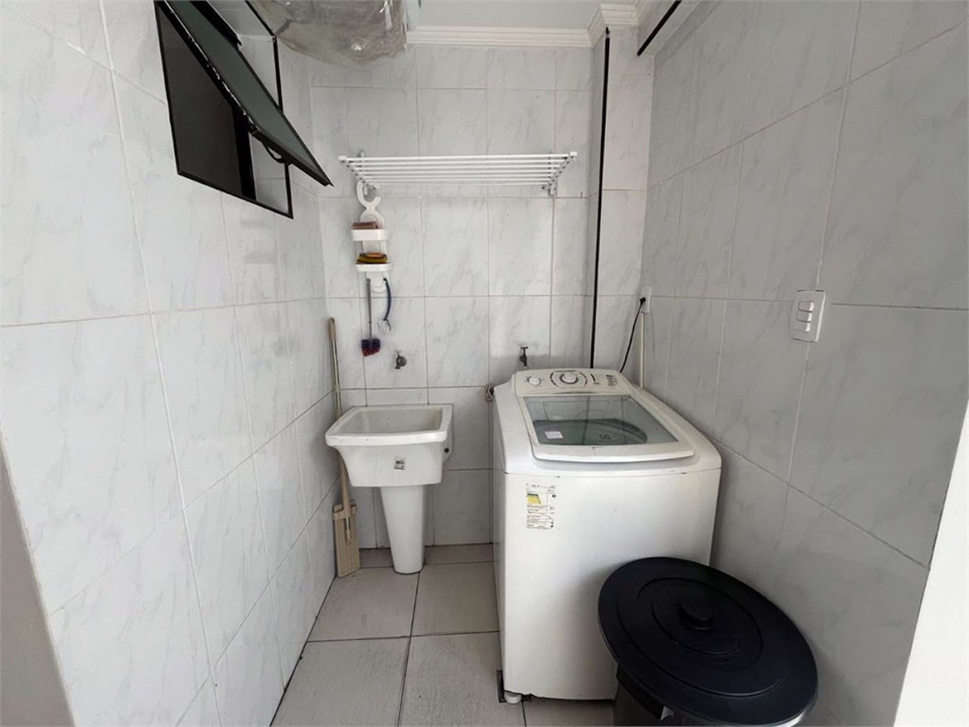 Casa com 3 dormitórios à venda, 142 m² por R$ 675.000,00 - Centro - São Vicente/SP