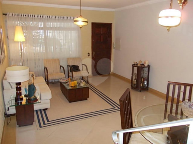 Sobrado à venda com 2 quartos em Santana, São Paulo, SP