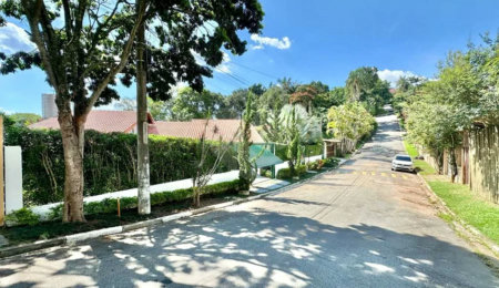 Casa condomínio $ dormitórios, 3 suítes e 4 vagas na Granja Viana
