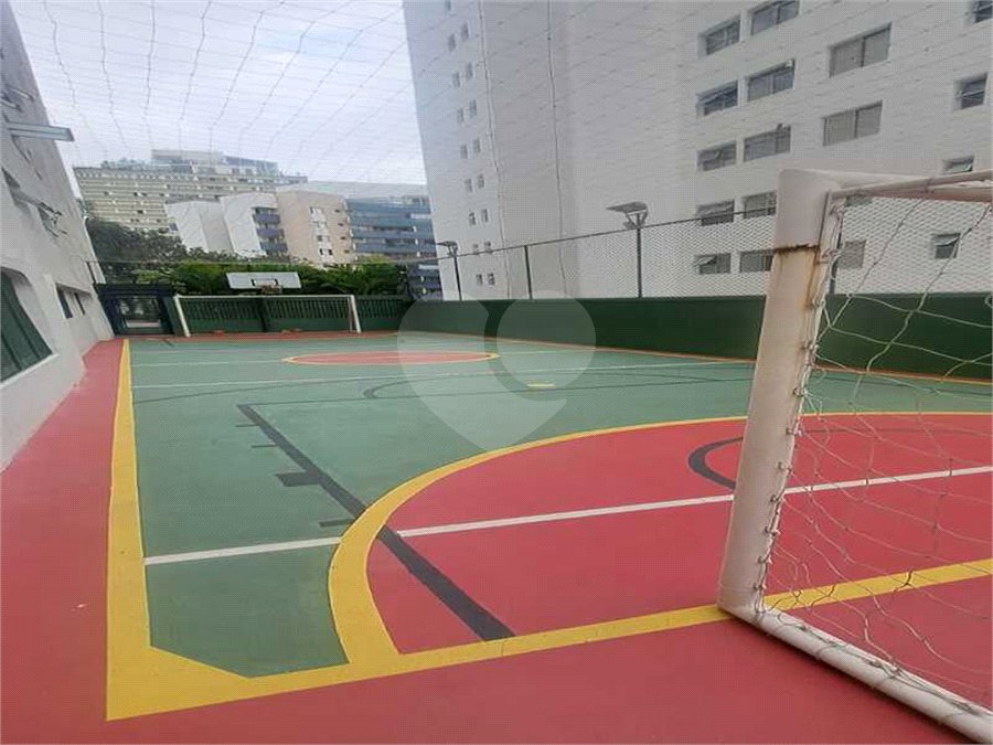 Apartamento à venda com 3 quartos, sendo 1 suíte, em Pinheiros, São Paulo, SP