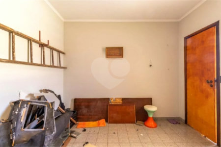 Sobrado à venda com 5 quartos, sendo 4 suítes, em Vila Galvão, Guarulhos, SP