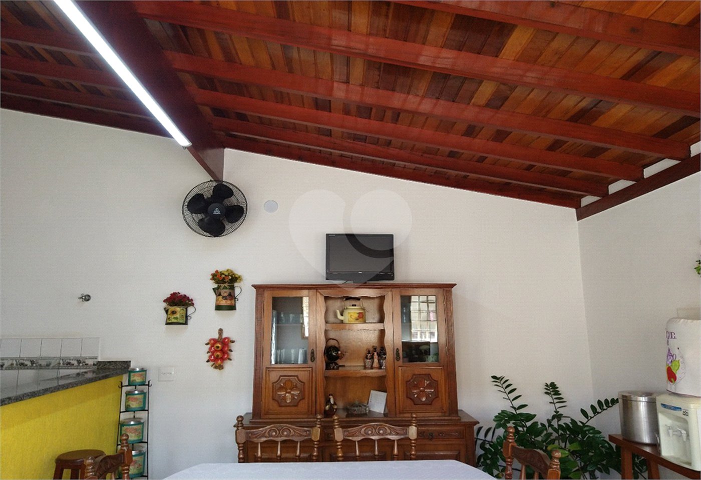 Sobrado à venda com 3 quartos, sendo 2 suítes, em Jardim Hubert, Indaiatuba, SP