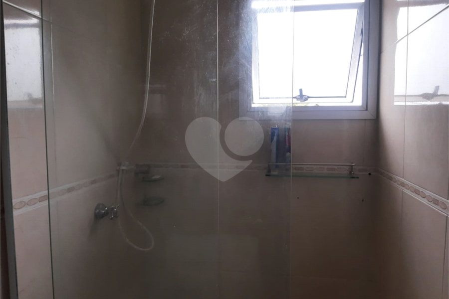 Sobrado à venda com 3 quartos, sendo 2 suítes, em Vila Gustavo, São Paulo, SP