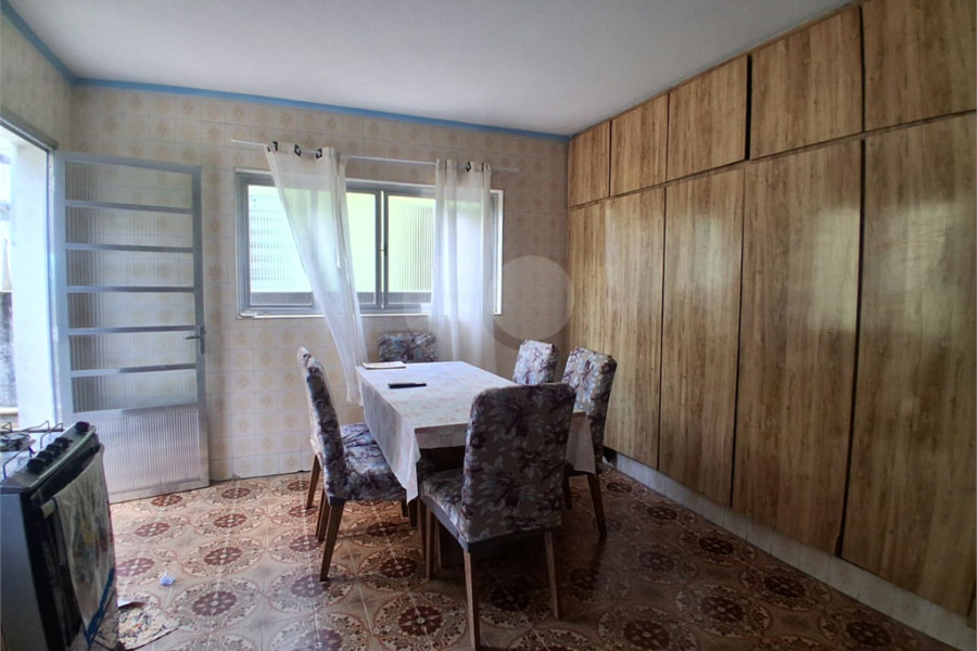Sobrado à venda com 3 quartos em Horto Florestal, São Paulo, SP