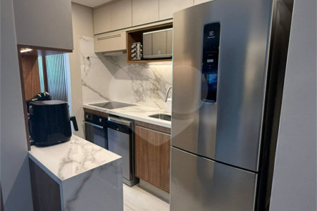 Apartamento à venda com 3 quartos, sendo 1 suíte, em Vila Andrade, São Paulo, SP