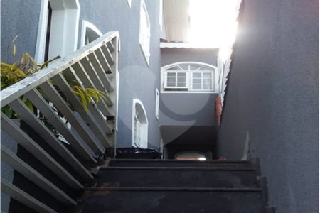 Sobrado à venda com 2 quartos, sendo 1 suíte, em Parque Boturussu, São Paulo, SP