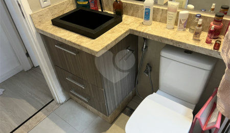 Apartamento à venda com 2 quartos em Conjunto Residencial Irai, Suzano, SP
