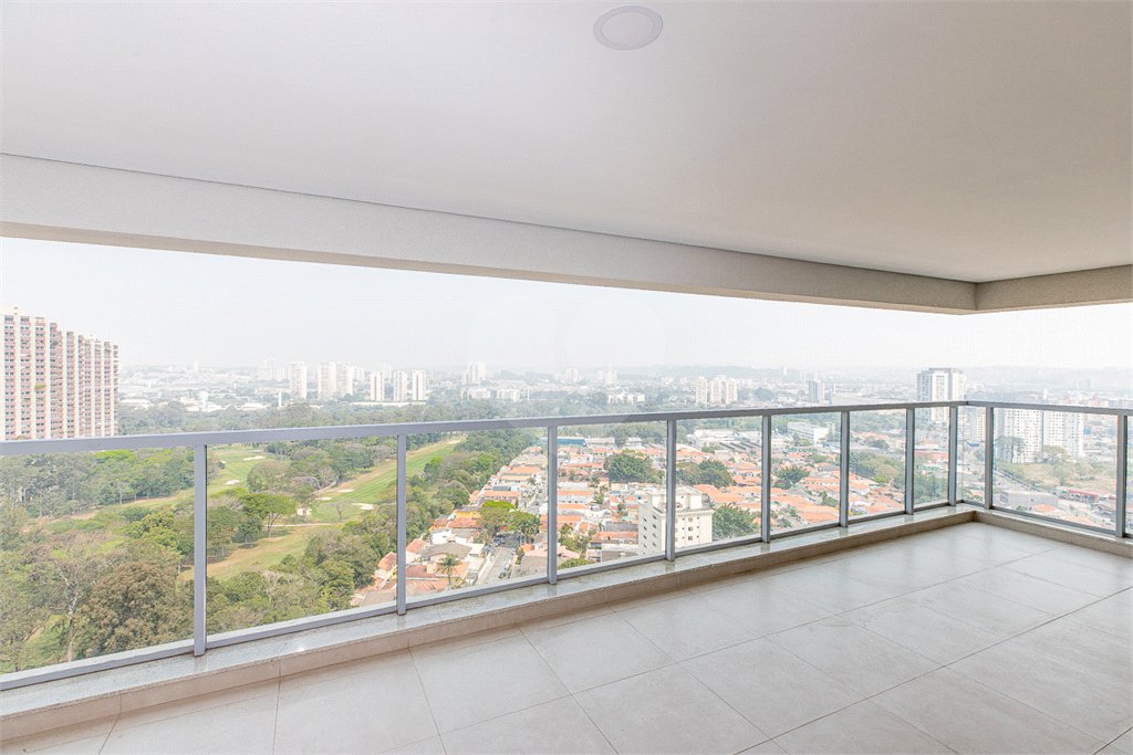 Apartamento à venda com 3 suítes em Jardim Marajoara, São Paulo, SP