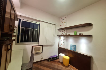 Apartamento à venda com 3 quartos, sendo 1 suíte, em Maracanã, Rio de Janeiro, RJ