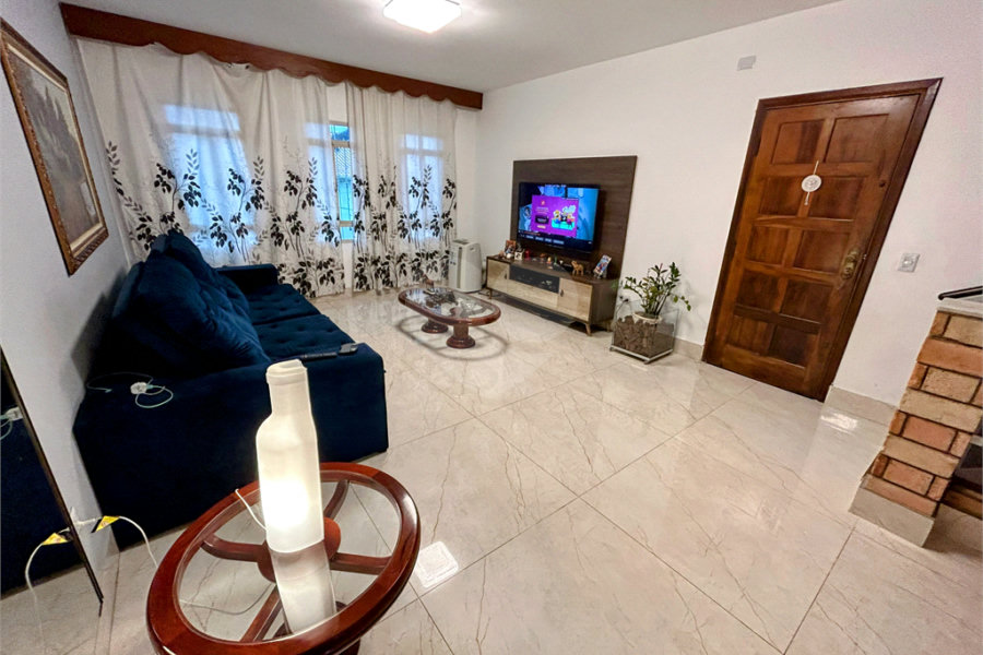 Casa à venda com 3 quartos, sendo 1 suíte, em Tucuruvi, São Paulo, SP