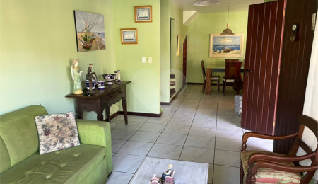 Casa em condomínio à venda com 2 quartos, sendo 1 suíte,  em Portal da Ferradura, Armação dos Búzios, RJ